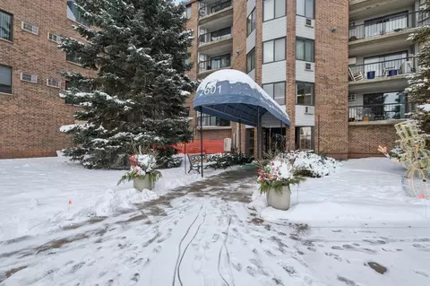 2601 Kenzie Ter #531, Saint Anthony, MN 55418