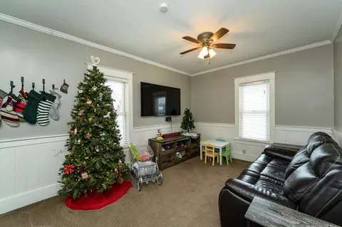Living - 40 2nd Ave NW, Plainview, MN 55964 photo 1 of 1