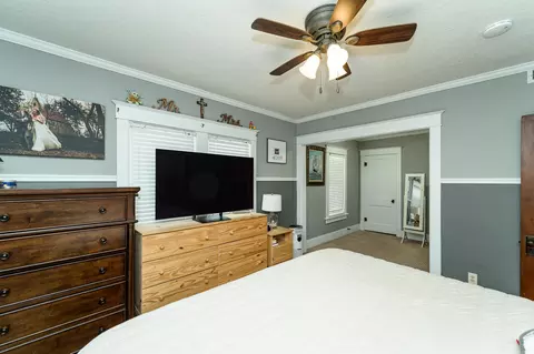 Bedroom - 40 2nd Ave NW, Plainview, MN 55964 photo 2 of 6