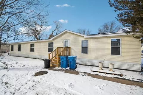 46 115th Ave NE, Blaine, MN 55434