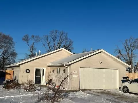 913 4th St SE, Bemidji, MN 56601