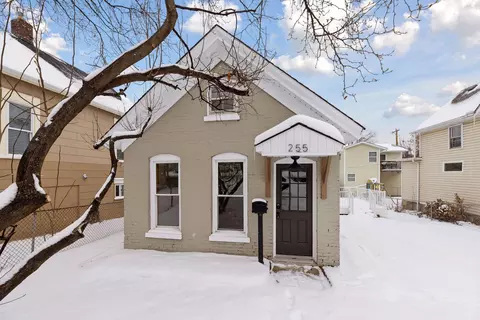 255 Curtice St E, Saint Paul, MN 55107