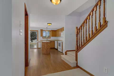 Entry Way - 522 Graceview Loop, Saint Joseph, MN 56374 photo 2 of 3