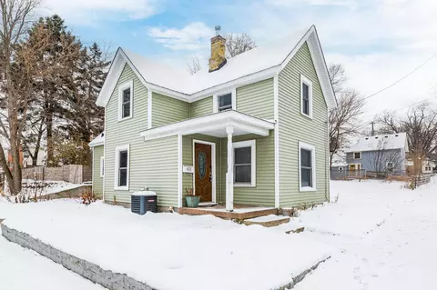 401 26th Ave N, Minneapolis, MN 55411