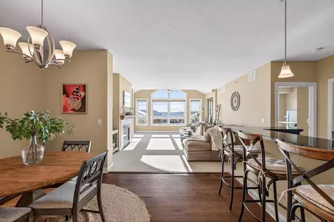 2670 Kelley Pkwy #317, Orono, MN 55356