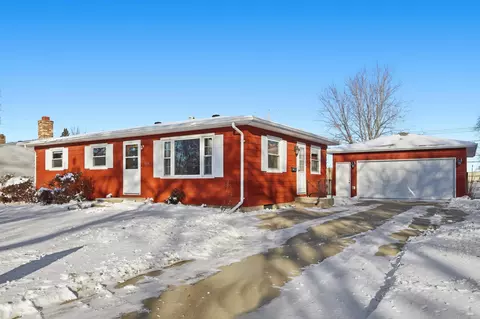 426 3rd Ave E, West Fargo, ND 58078