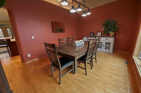 Dining - 208 Ridge Dr, Brainerd, MN 56401 photo 3 of 3