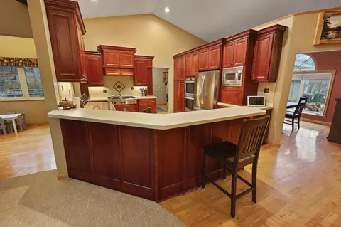 Kitchen - 208 Ridge Dr, Brainerd, MN 56401 photo 2 of 8