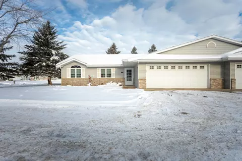 723 Amanda Ln, Alexandria, MN 56308
