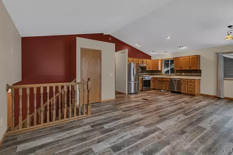Living - 415 7th Ave S, Buffalo, MN 55313 photo 1 of 6