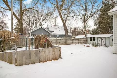 Exterior - 415 7th Ave S, Buffalo, MN 55313 photo 3 of 4