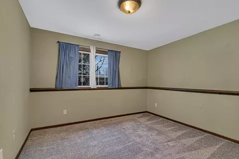 Bedroom - 415 7th Ave S, Buffalo, MN 55313 photo 3 of 3