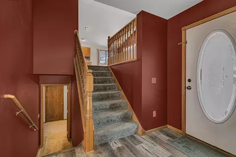 Entry Way - 415 7th Ave S, Buffalo, MN 55313 photo 2 of 2