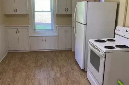 Kitchen - 201 E 6th St, Duluth, MN 55805 photo 2 of 2