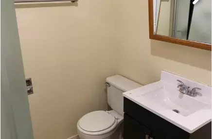 Bath - 201 E 6th St, Duluth, MN 55805 photo 3 of 3