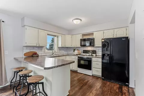 832 Meander Rd, Hanover, MN 55341 photo 12