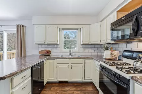 832 Meander Rd, Hanover, MN 55341 photo 13
