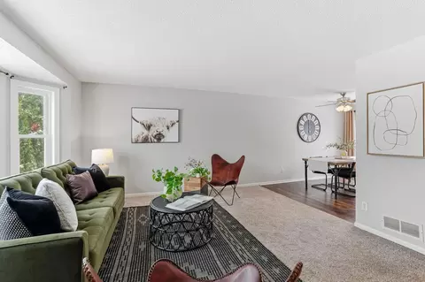 832 Meander Rd, Hanover, MN 55341 photo 8