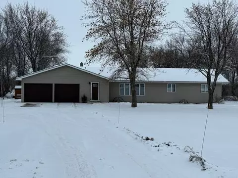 2088 360th St, Breckenridge, MN 56520