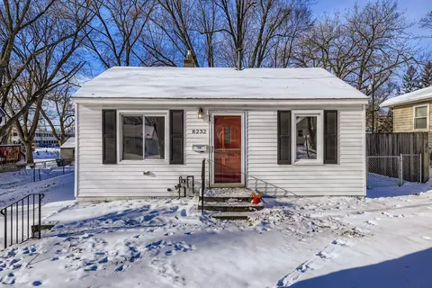 8232 Wentworth Ave S, Bloomington, MN 55420