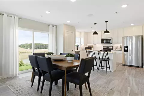 12728 Farnham Ln, Rogers, MN 55374