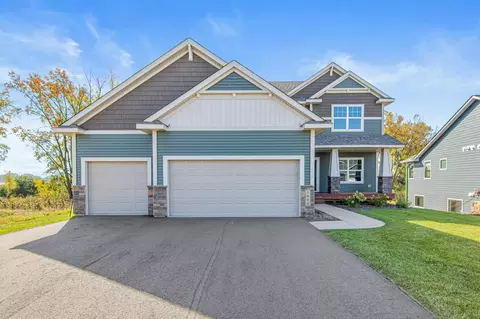 1604 Spruce St, Farmington, MN 55024