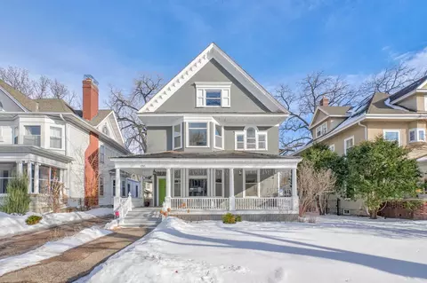 1783 Irving Ave S, Minneapolis, MN 55403