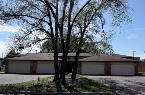 5531 Maryland Ave N, New Hope, MN 55428