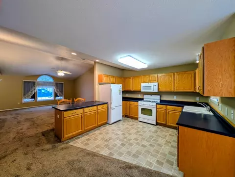 Kitchen - 1213 E Ashmore Ave, Montevideo, MN 56265 photo 3 of 5