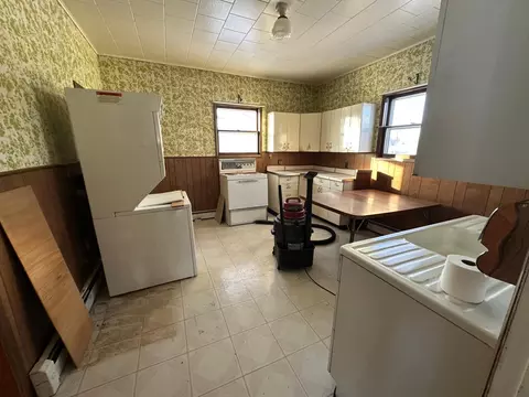 106 N Park St, Hendricks, MN 56136 photo 12