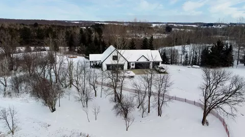 n8468 County Road Bb, Spring Valley, WI 54767