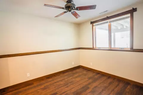 Bedroom - 615 5th St NE, Plainview, MN 55964 photo 3 of 3