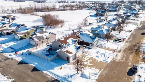 View/Area - 615 5th St NE, Plainview, MN 55964 photo 3 of 9
