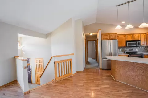 Entry Way - 615 5th St NE, Plainview, MN 55964 photo 1 of 3