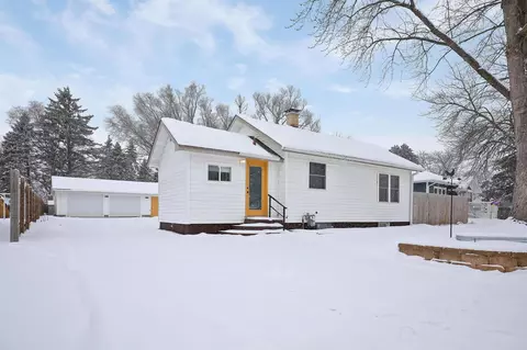 214 18th St W, Hastings, MN 55033