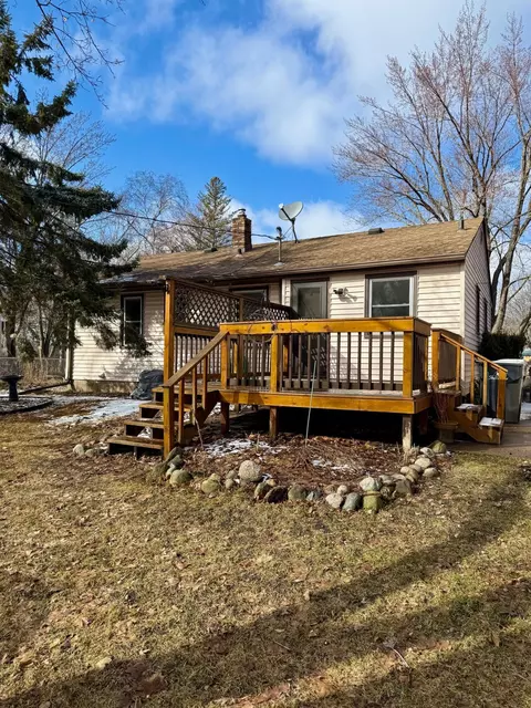 Exterior - 548 Doris Ave, Shoreview, MN 55126 photo 16 of 18