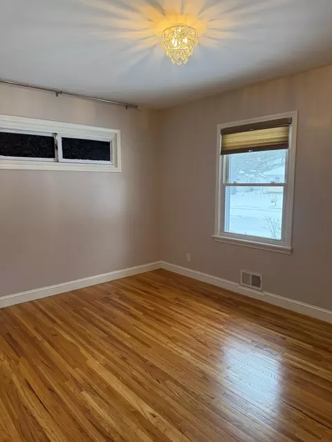 Bedroom - 548 Doris Ave, Shoreview, MN 55126 photo 3 of 5