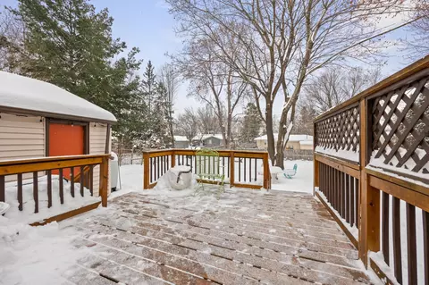Exterior - 548 Doris Ave, Shoreview, MN 55126 photo 5 of 18