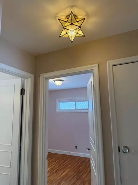 Entry Way - 548 Doris Ave, Shoreview, MN 55126 photo 3 of 3