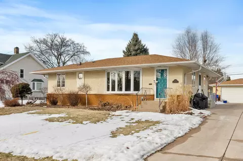 1675 3rd St E, Saint Paul, MN 55106