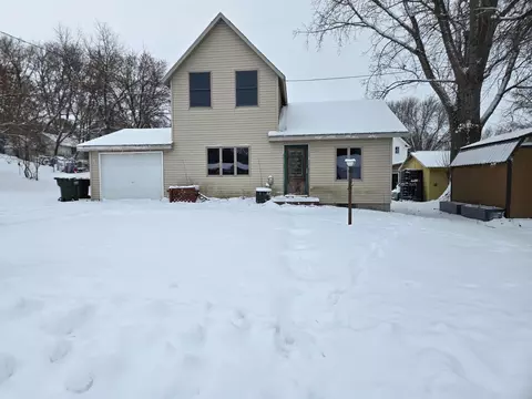 710 1st Ave NE, Glenwood, MN 56334