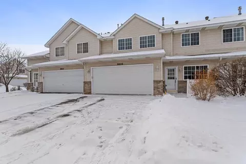 8826 92nd St S, Cottage Grove, MN 55016