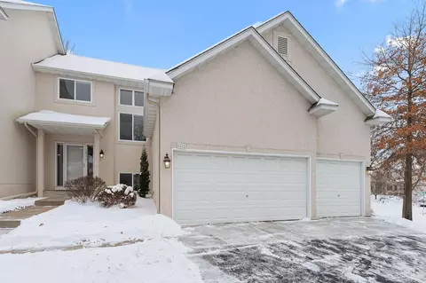 1511 Deerwood Bnd, Eagan, MN 55122