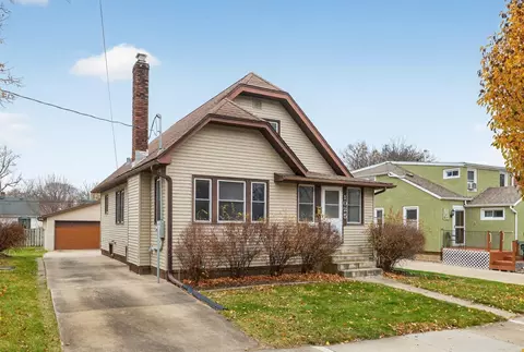 1025 6th Ave SE, Rochester, MN 55904