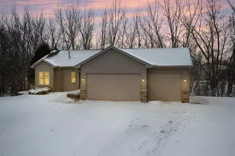 2205 Francis Ct, Elko New Market, MN 55054