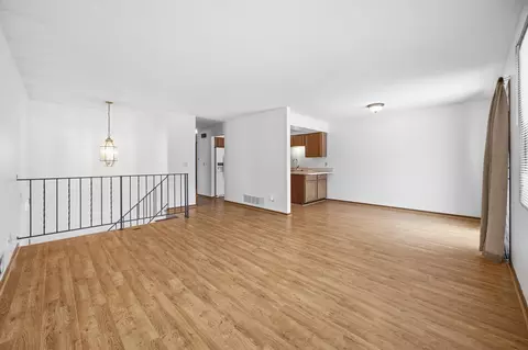 Living - 4613 12 Penkwe Way, Eagan, MN 55122 photo 2 of 8