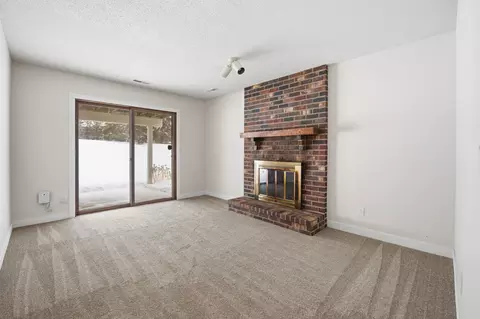 Living - 4613 12 Penkwe Way, Eagan, MN 55122 photo 7 of 8