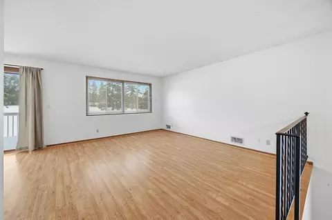Living - 4613 12 Penkwe Way, Eagan, MN 55122 photo 3 of 8