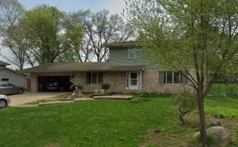 3103 Selkirk Dr, Burnsville, MN 55337