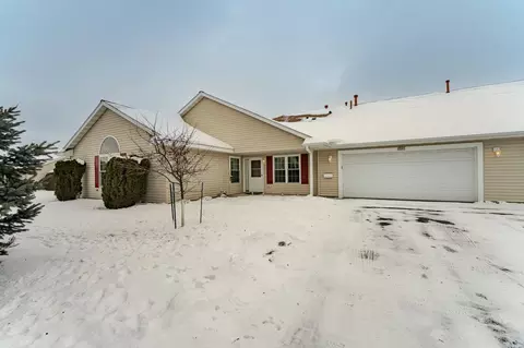 2843 Century Ct NE, Rochester, MN 55906